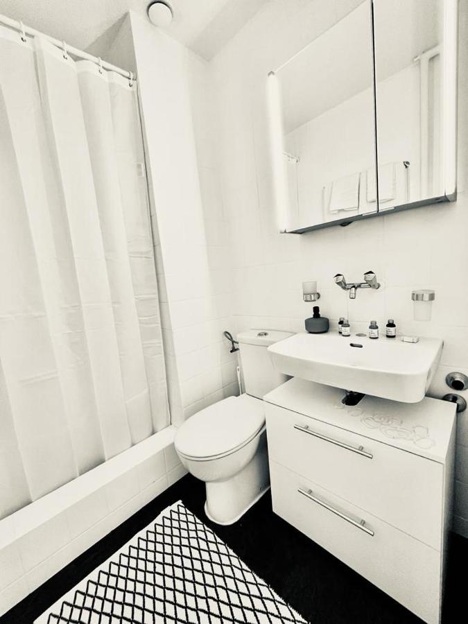Cozy Studio Apartment Unit 11 In Center Of Zurich Zurique Exterior foto